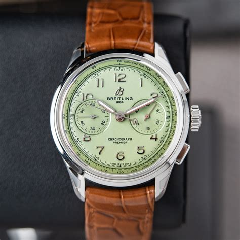 breitling b09 pistachio review